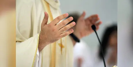 “Và ở cùng cha”, lời đáp mang tính hiệp hành